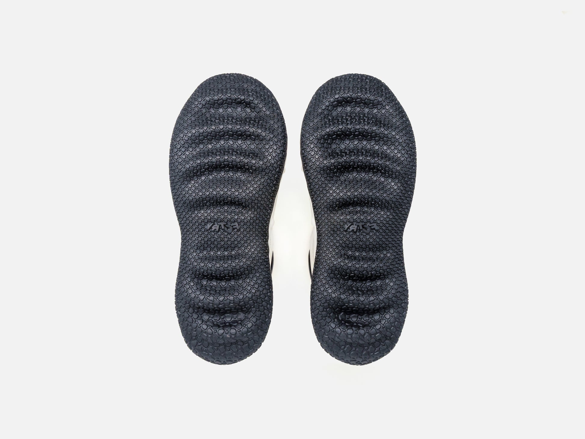 DUCK BOOT White - FCTRY LAb