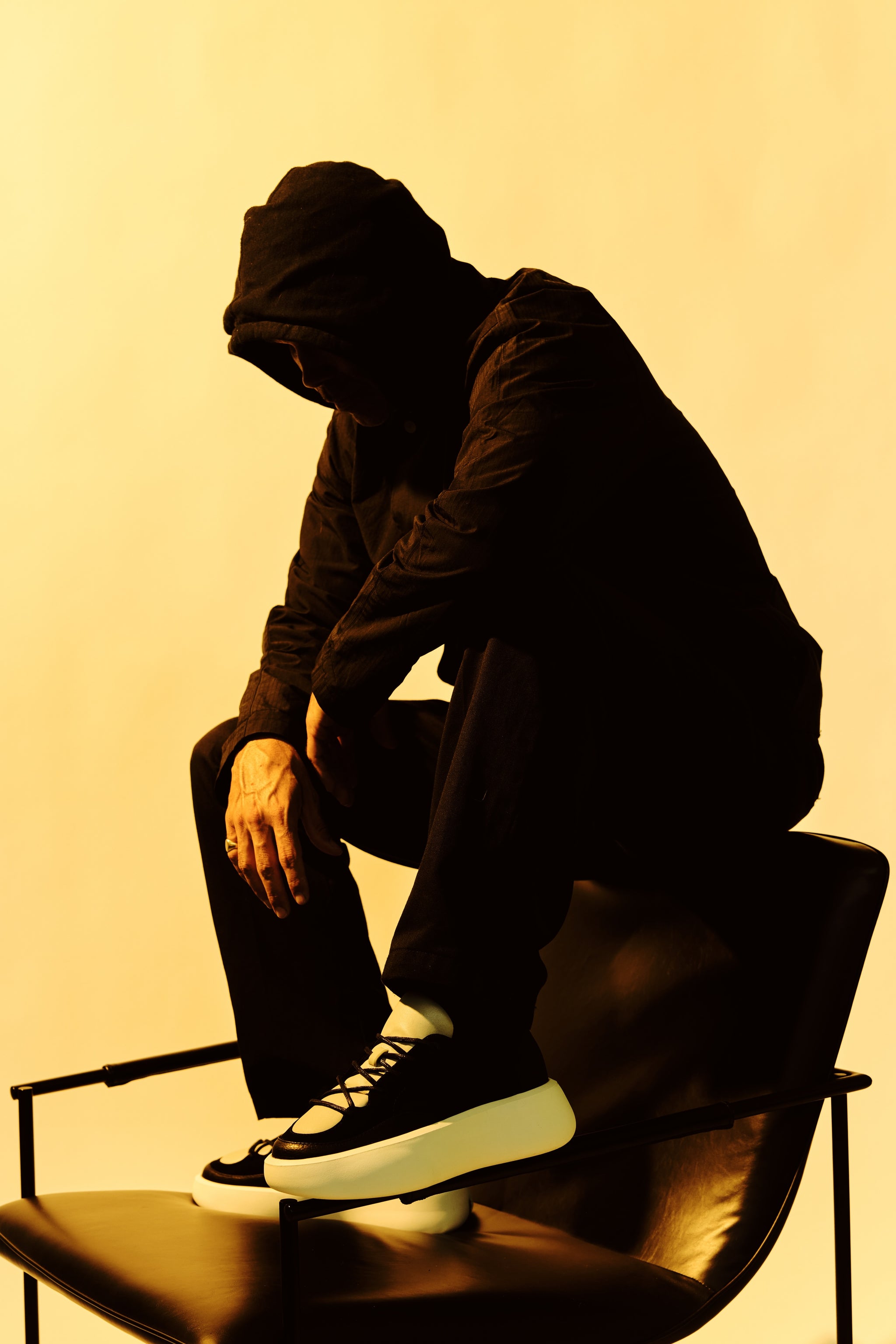 OB 1 LOW - BLACK GREY