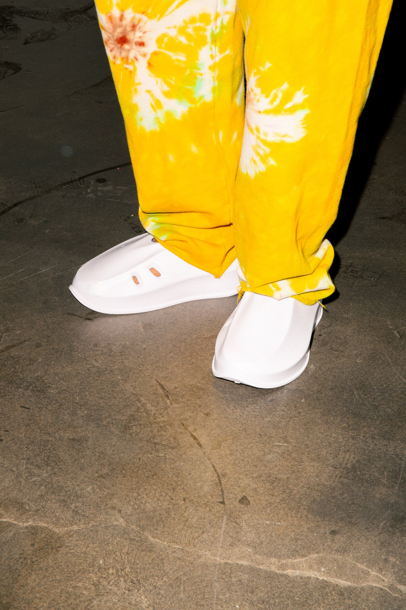 KNIGHT RNR - WHITE