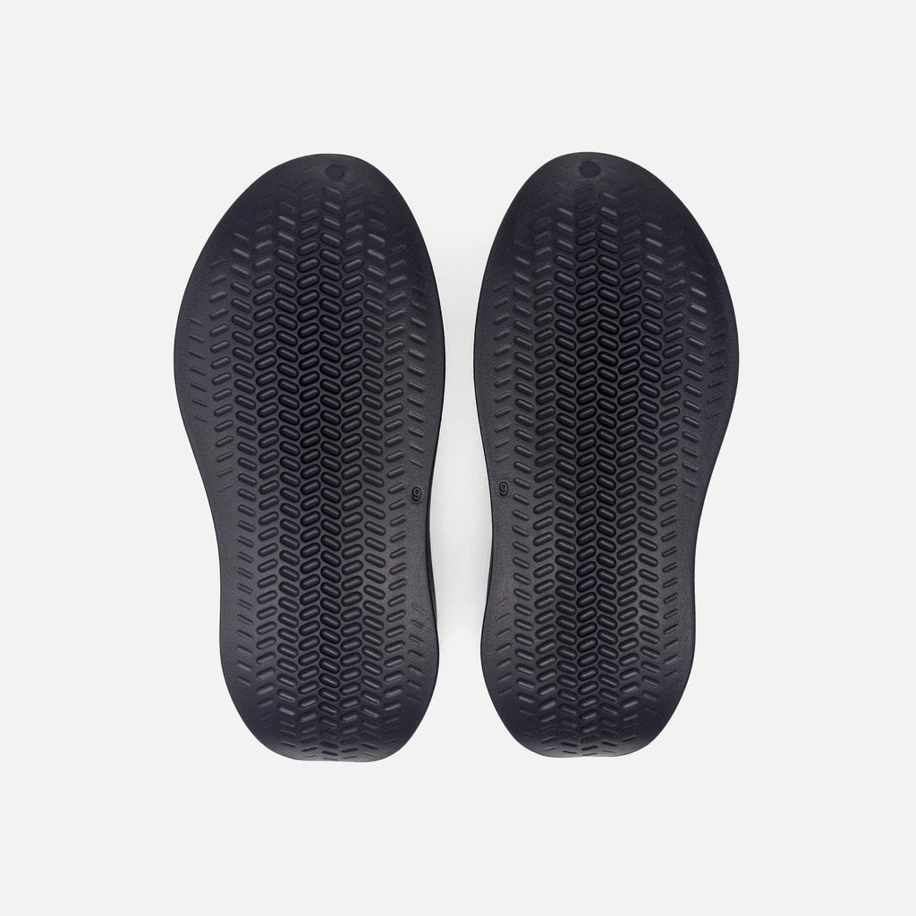 KNIGHT RNR - MATTE BLACK