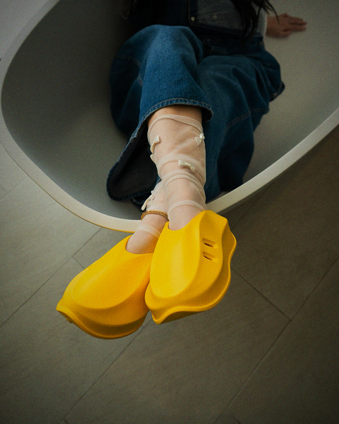 AM:KNIGHT RNR - CYBER YELLOW